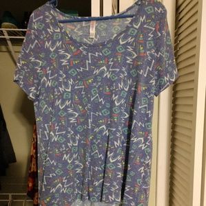 Lularoe Large Classic T, EUC